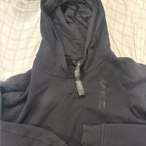lululemon athletica cropped team Canada hoodie